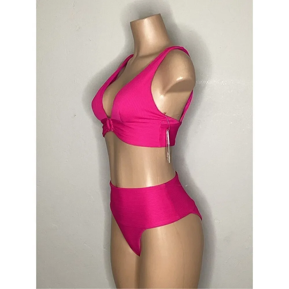 New. L*SPACE Fisher top and Desi bottom. DD-top/S-bottom. Retails $220